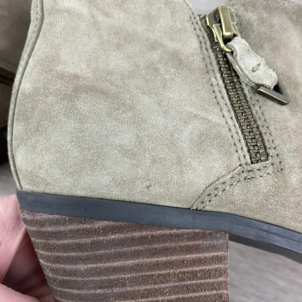 Vionic Stone Tan Gray Suede Cecily Waterproof Block Heel Booties Sz.8.5